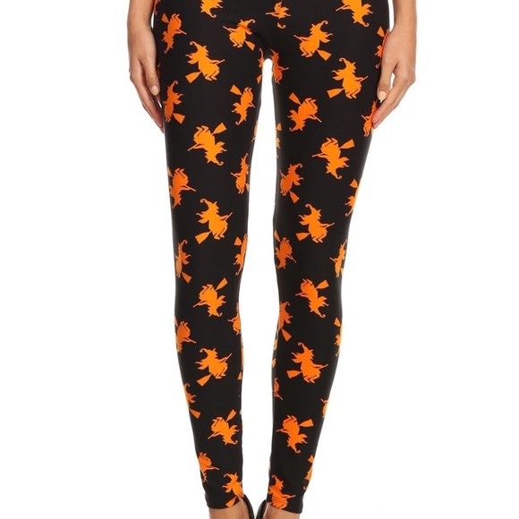 Blow Out SALE‼️Halloween Witches Soft Leggings - Picture 3 of 6